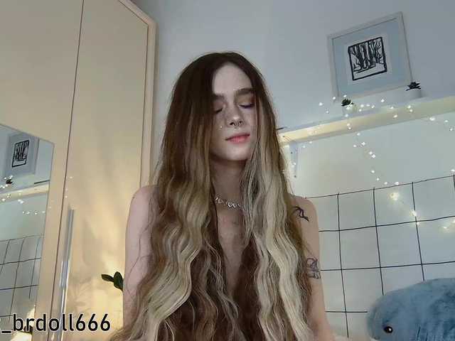 BrokenDoll666