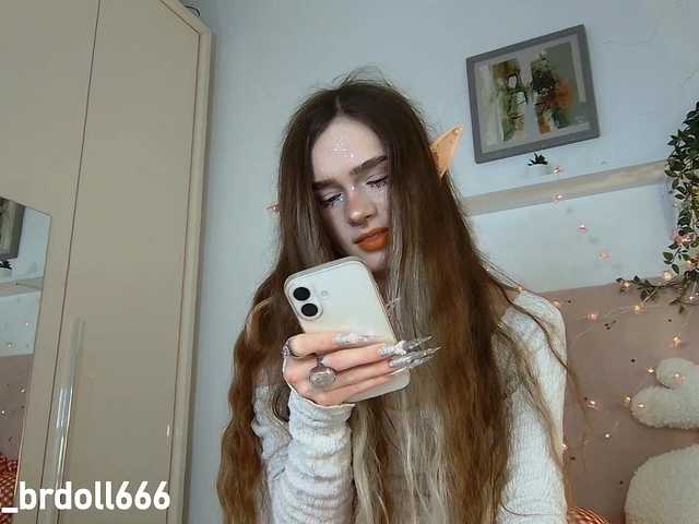 BrokenDoll666