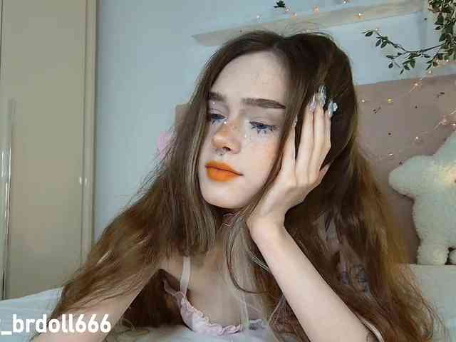 BrokenDoll666