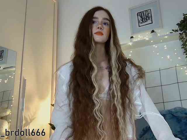 BrokenDoll666