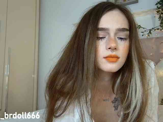 Модель: BrokenDoll666