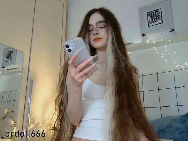 BrokenDoll666