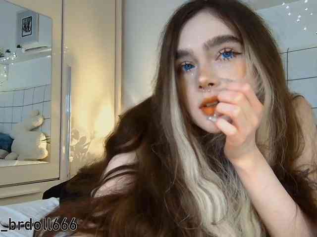 BrokenDoll666