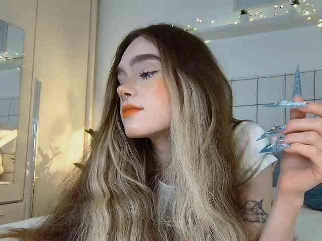 BrokenDoll666