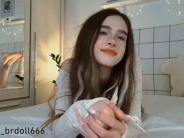 BrokenDoll666 BrokenDoll666