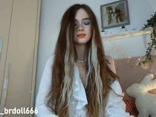 BrokenDoll666