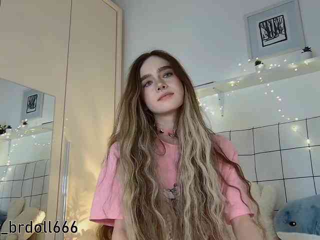 BrokenDoll666