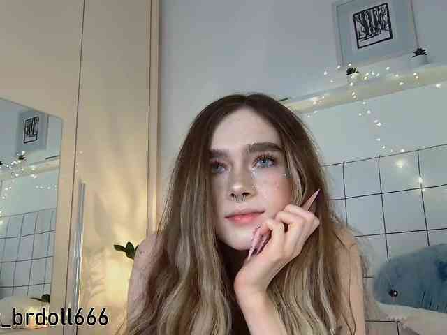 Модель: BrokenDoll666