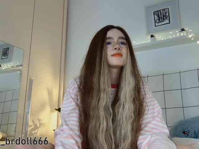 BrokenDoll666