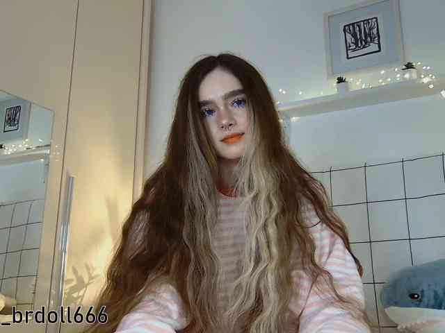 BrokenDoll666