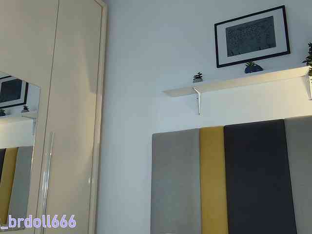 Модель: BrokenDoll666