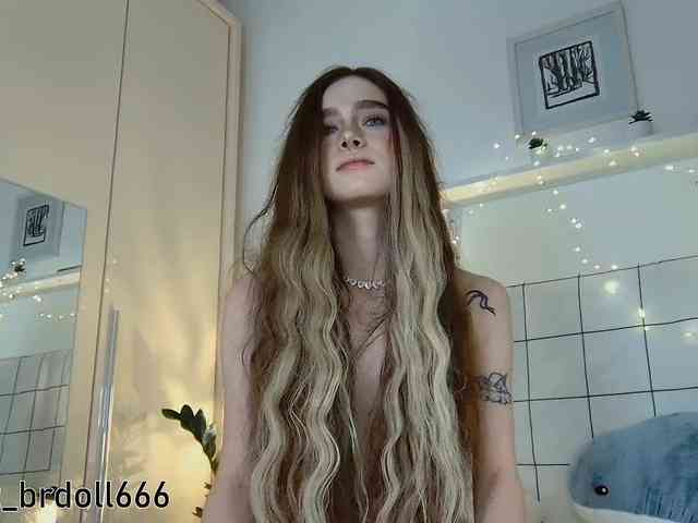 BrokenDoll666