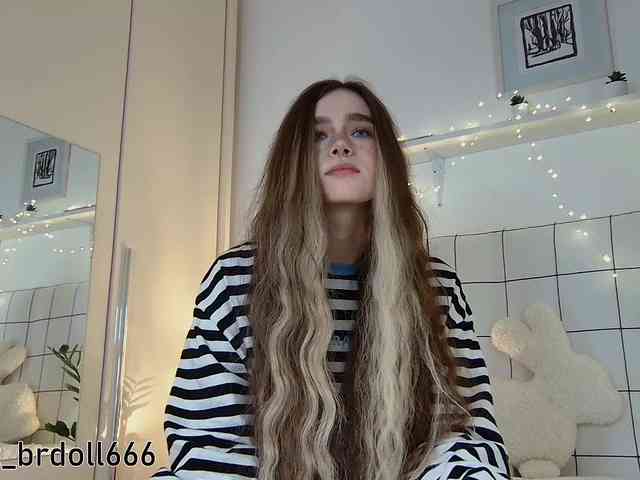 BrokenDoll666