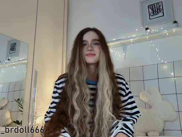 BrokenDoll666