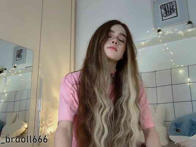 BrokenDoll666