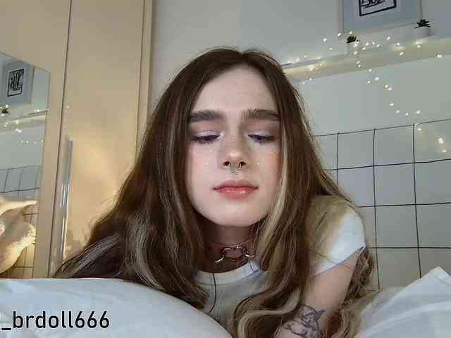 BrokenDoll666