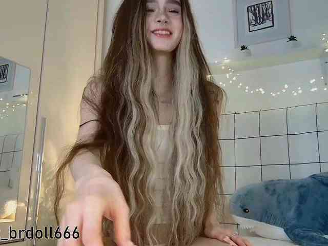 BrokenDoll666