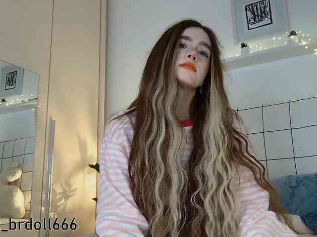 BrokenDoll666