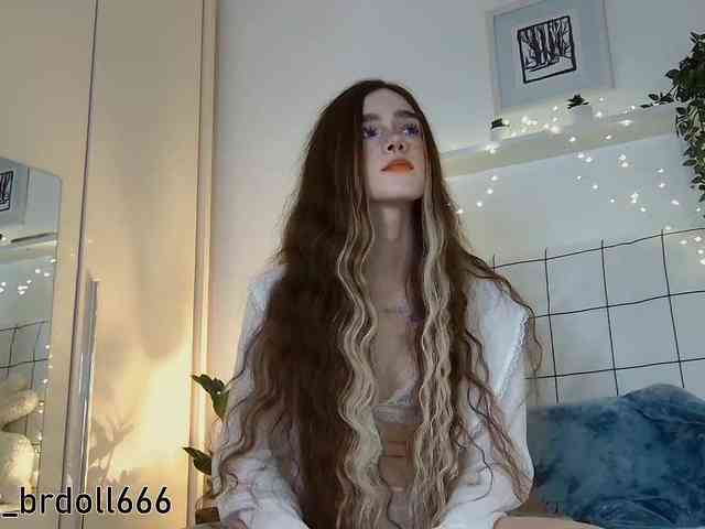 BrokenDoll666