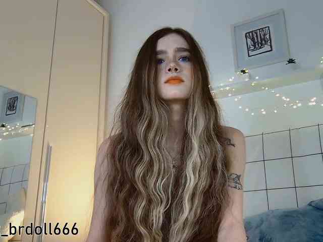 BrokenDoll666