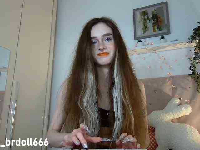 BrokenDoll666