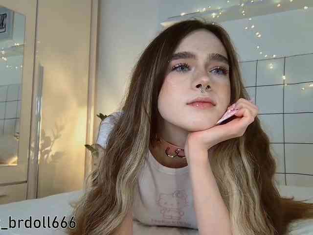 Модель: BrokenDoll666