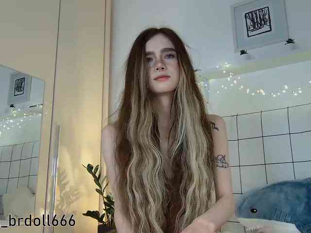 BrokenDoll666