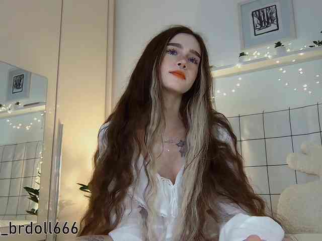 BrokenDoll666 Sex Cam Show
