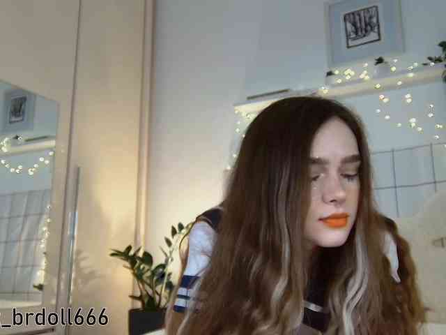 BrokenDoll666 - Girl 