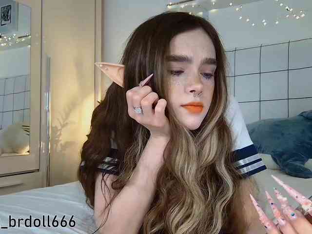 BrokenDoll666
