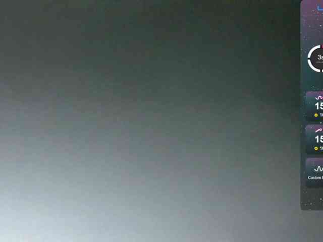 LadySweet17 webcam