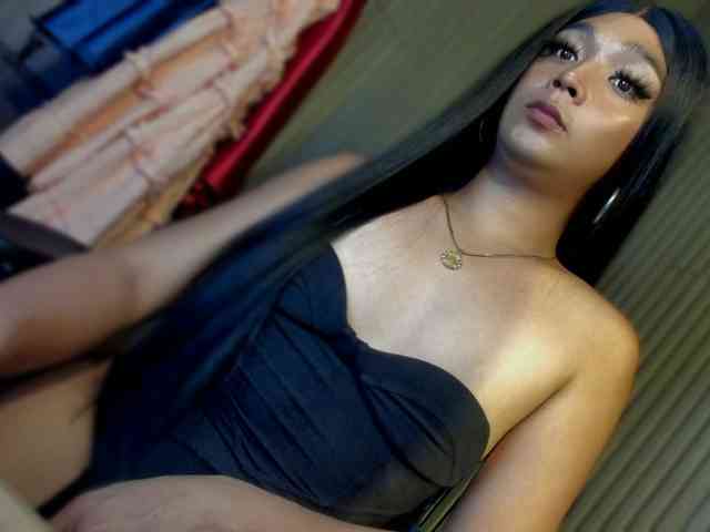 TrinityFucksYou Sex Cam Show