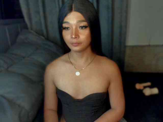 TrinityFucksYou Sex Cam Show