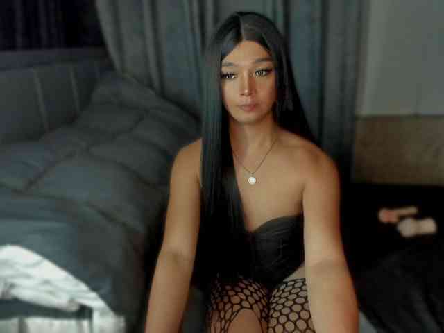 TrinityFucksYou Sex Cam Show