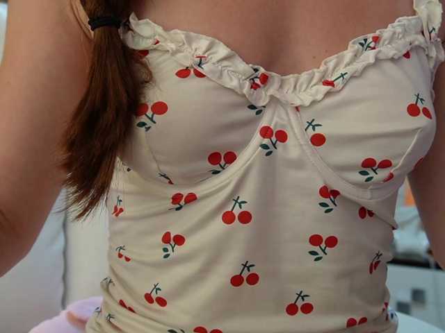 -Saharochek- live cam on BongaCams
