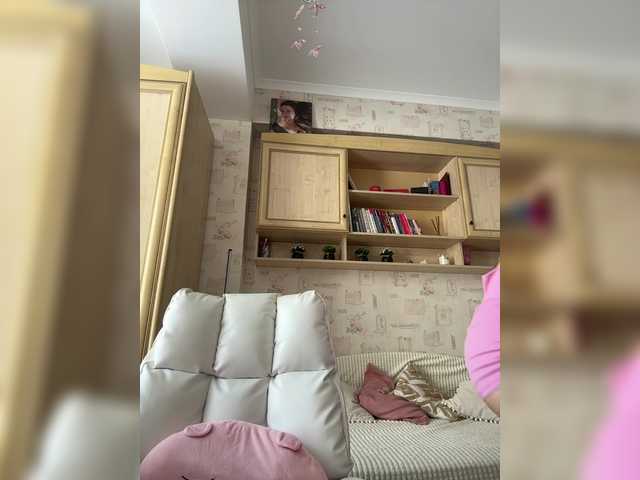 -Saharochek- live cam on BongaCams