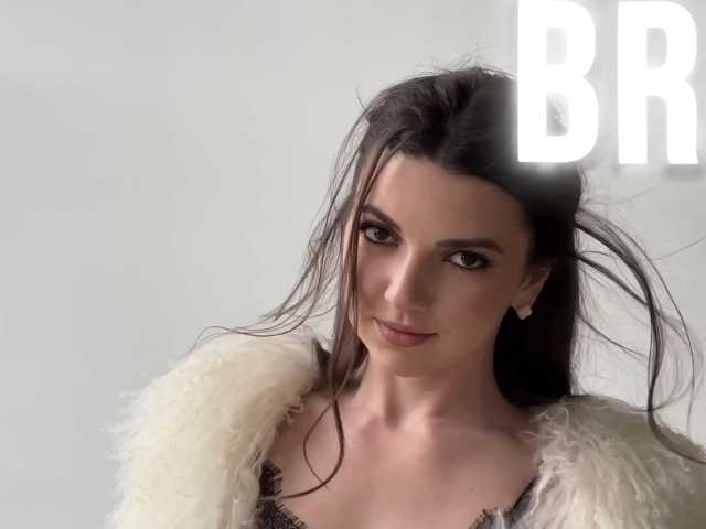 -Saharochek- live cam on BongaCams