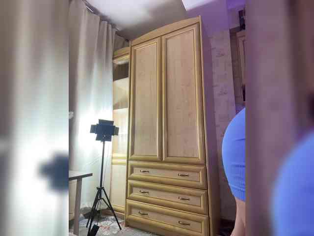 -Saharochek- Live Webcam on BongaCams