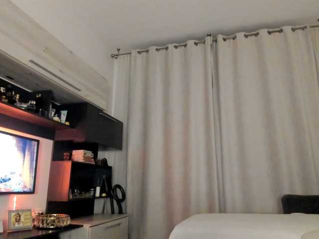 Kittyhungry live cam preview