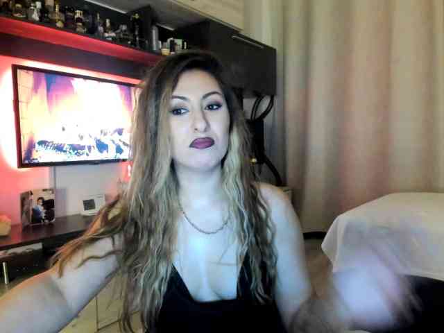 Kittyhungry webcam
