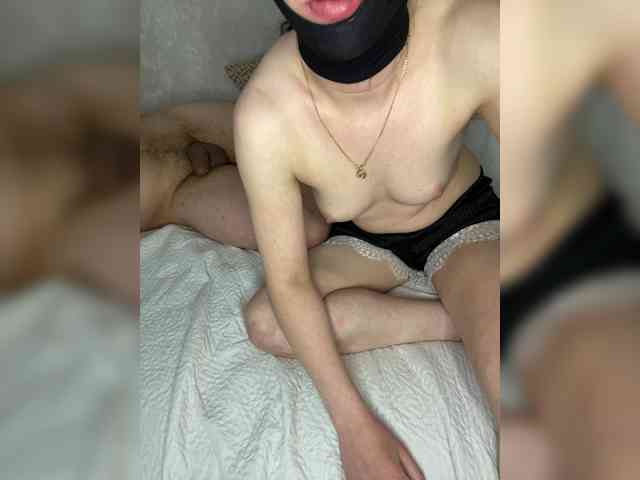 MilaaMarkk webcam