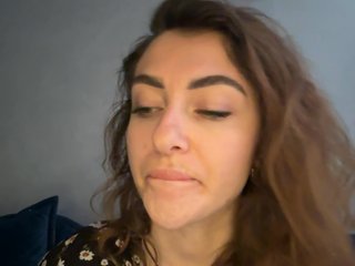 WILDGIRL Porn Show