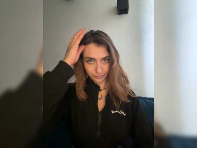 WILDGIRL live webcam show