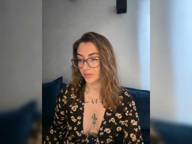 WILDGIRL live webcam show