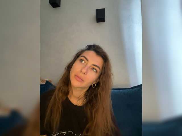 WILDGIRL's BongaCams show and profile