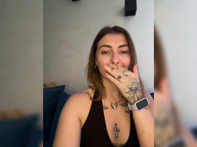 WILDGIRL live cam on BongaCams