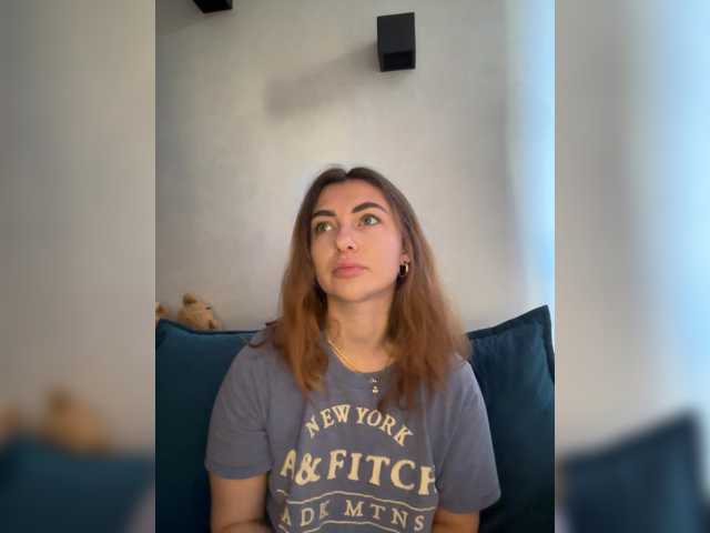 WILDGIRL — live female cam