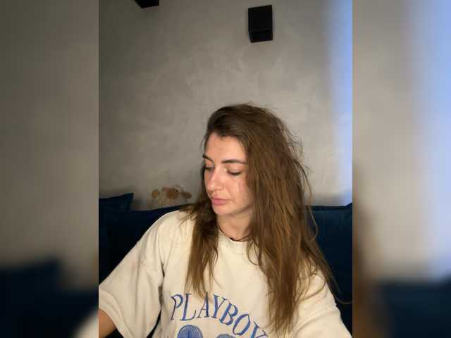 WILDGIRL's BongaCams show and profile