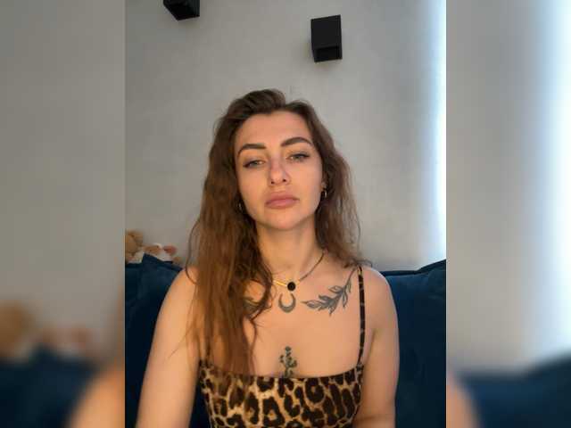 WILDGIRL's BongaCams show and profile
