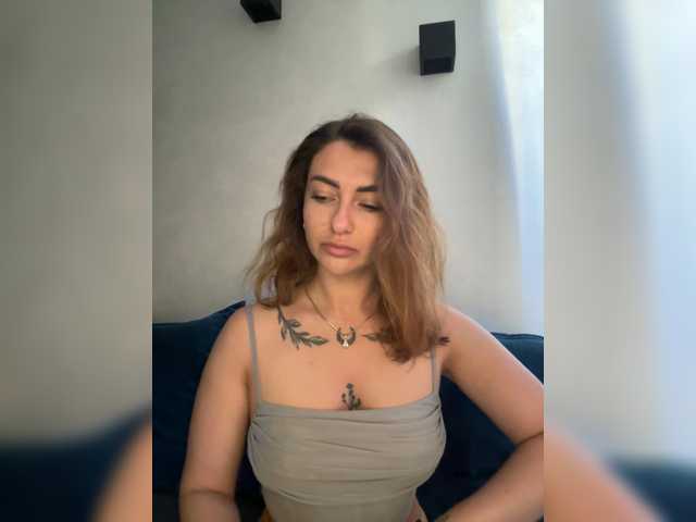 WILDGIRL live webcam show